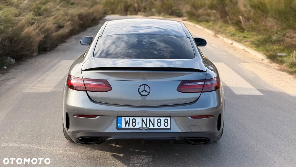 Mercedes-Benz Klasa E - 11