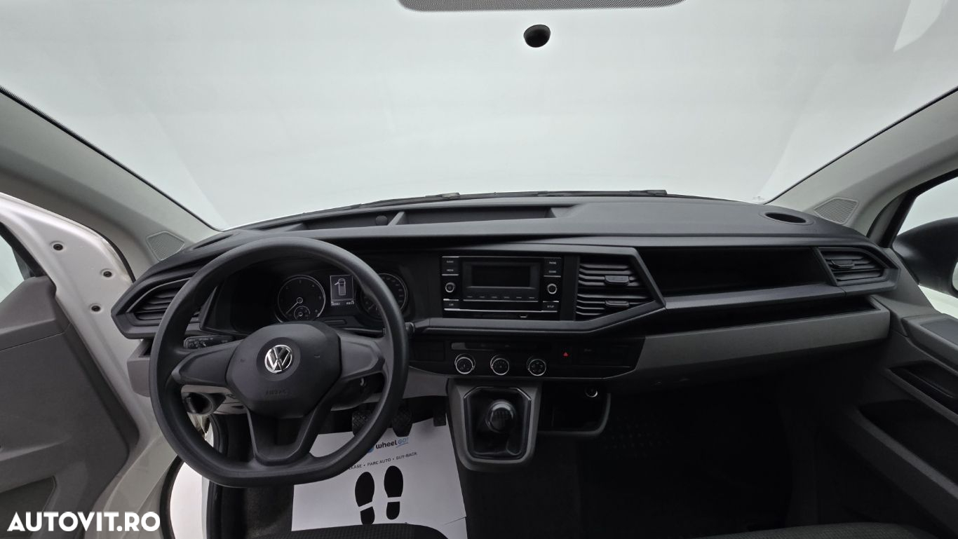 Volkswagen Transporter - 14