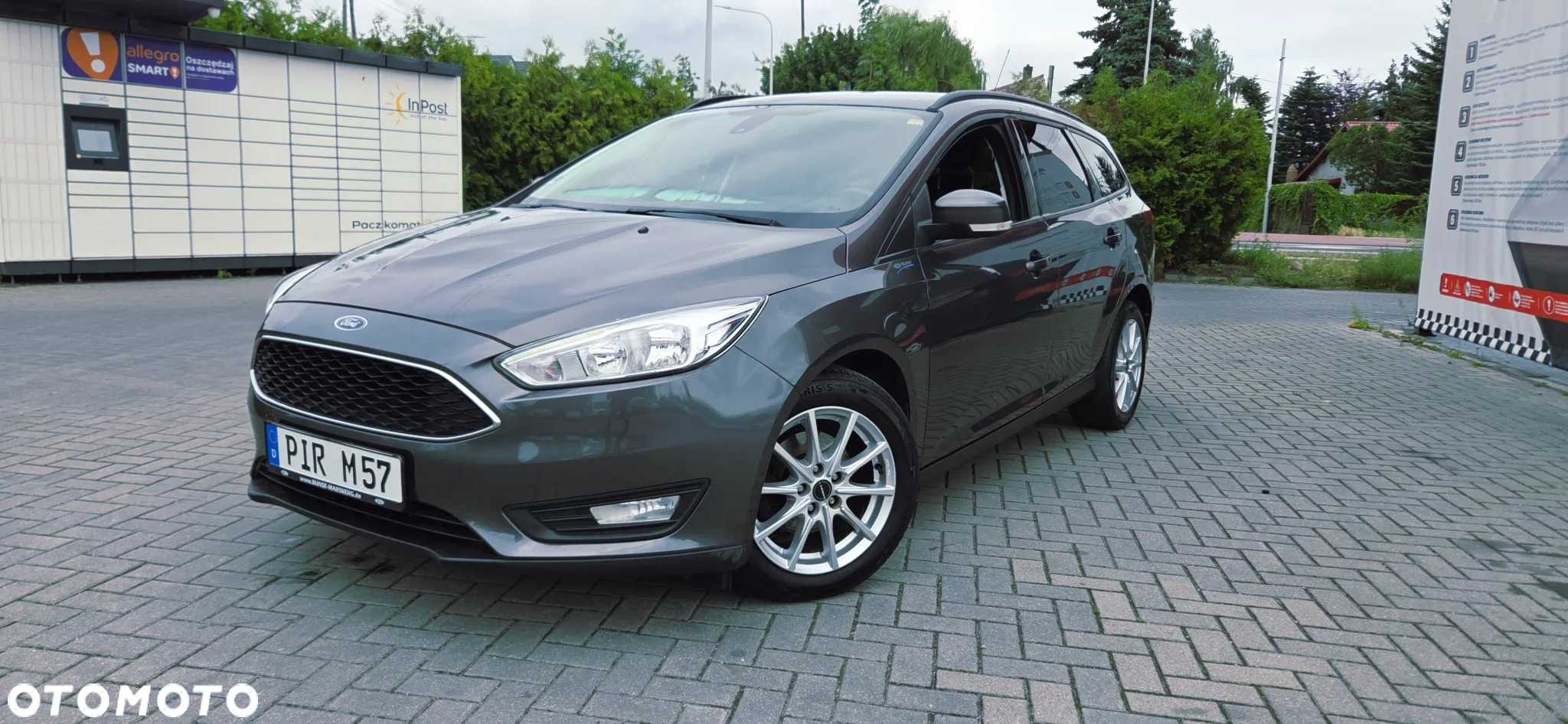 Ford Focus 1.5 EcoBlue Start-Stopp-System TITANIUM DESIGN - 3