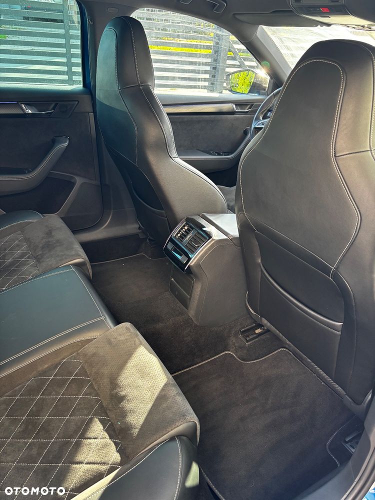 Skoda Superb - 24