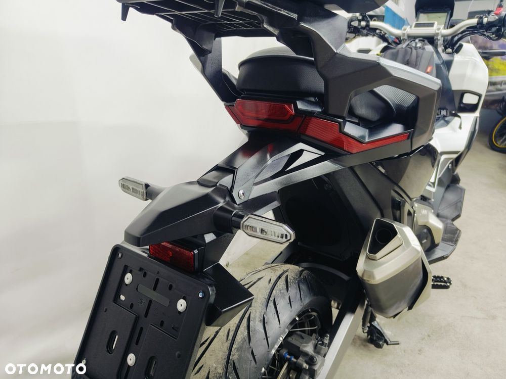 Honda X-ADV - 9