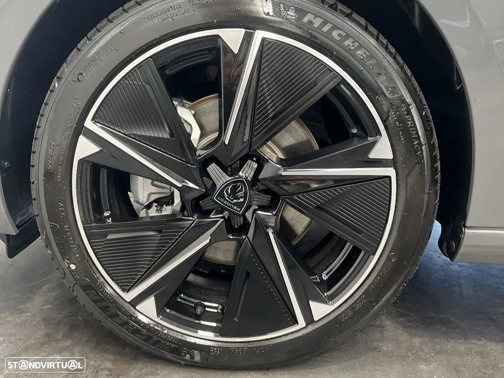 Peugeot e-308 54 kWh Allure - 18