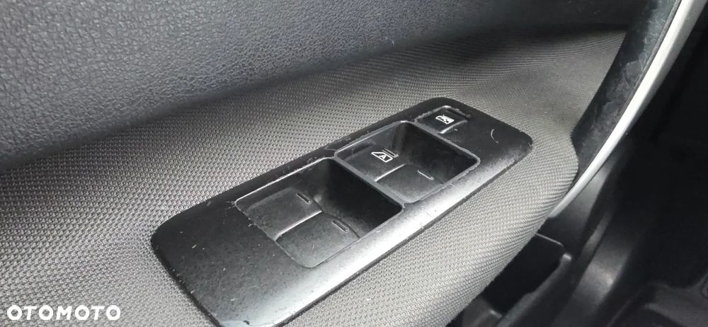 Nissan Qashqai 2.0 4x4 Tekna - 18