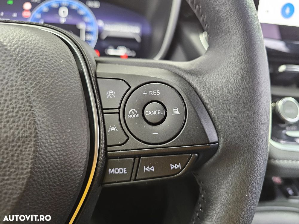 Toyota Corolla 1.8 HSD Business - 10