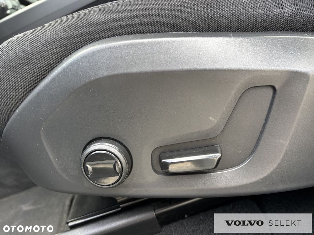 Volvo XC 60 - 19