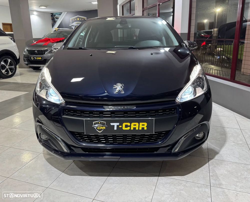 Peugeot 208 1.2 PureTech Signature - 2