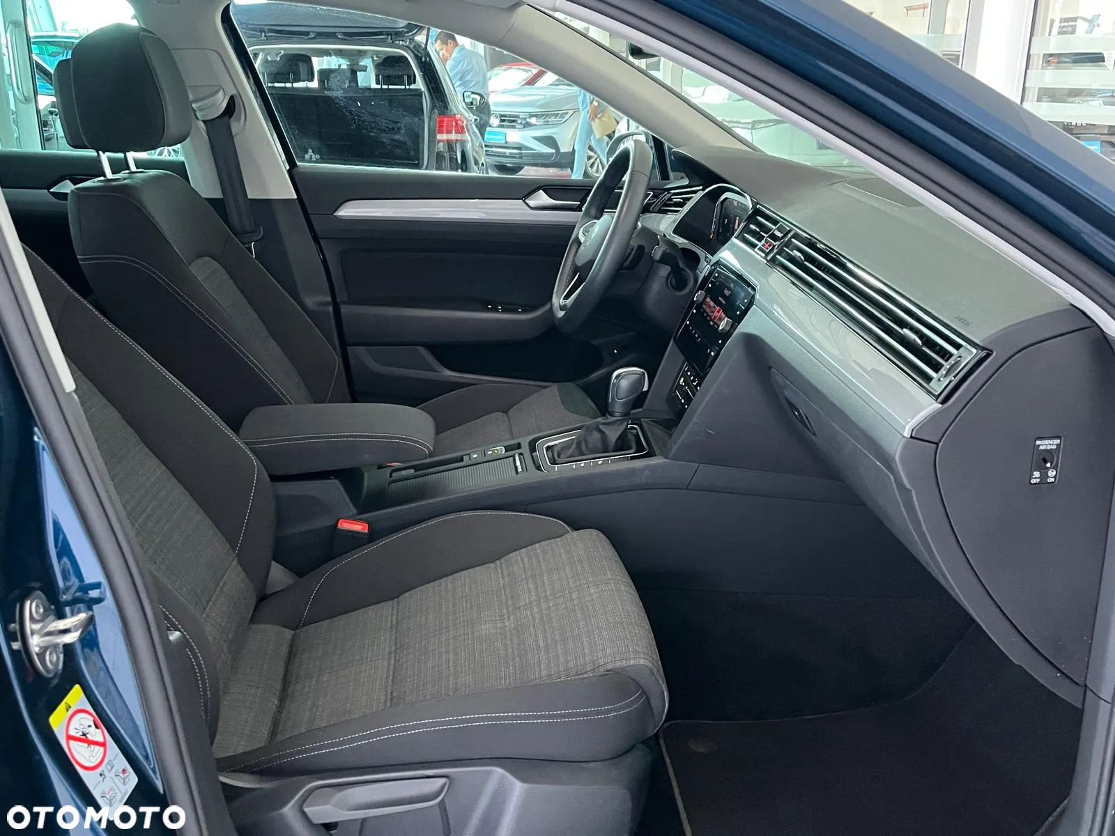 Volkswagen Passat 2.0 TSI Business DSG - 18