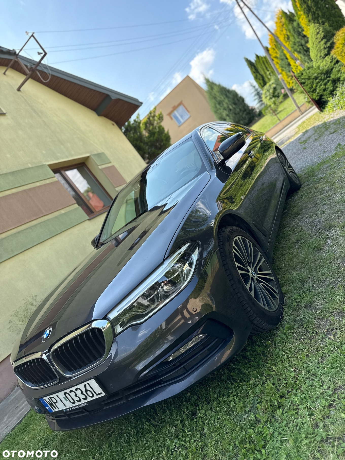 BMW Seria 5 530i GPF xDrive Sport Line sport - 2