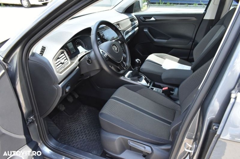 Volkswagen T-Roc 1.0 TSI Design - 9