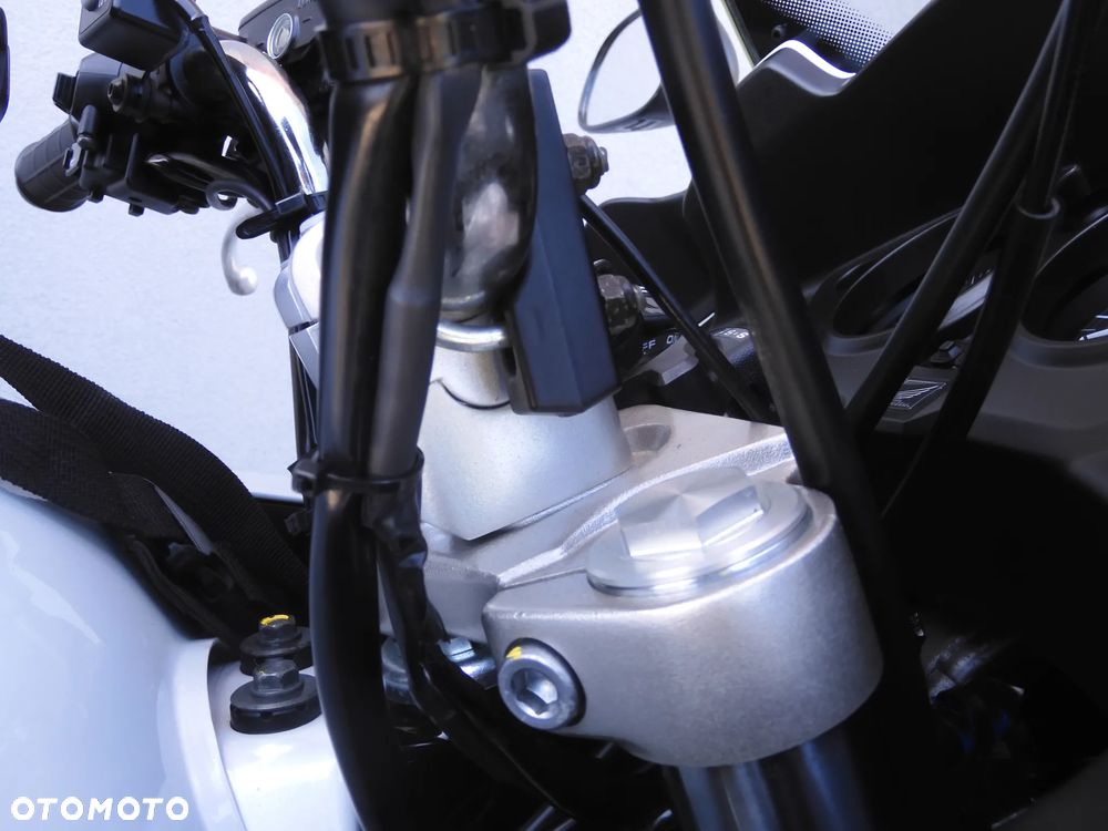 Honda CBF - 35