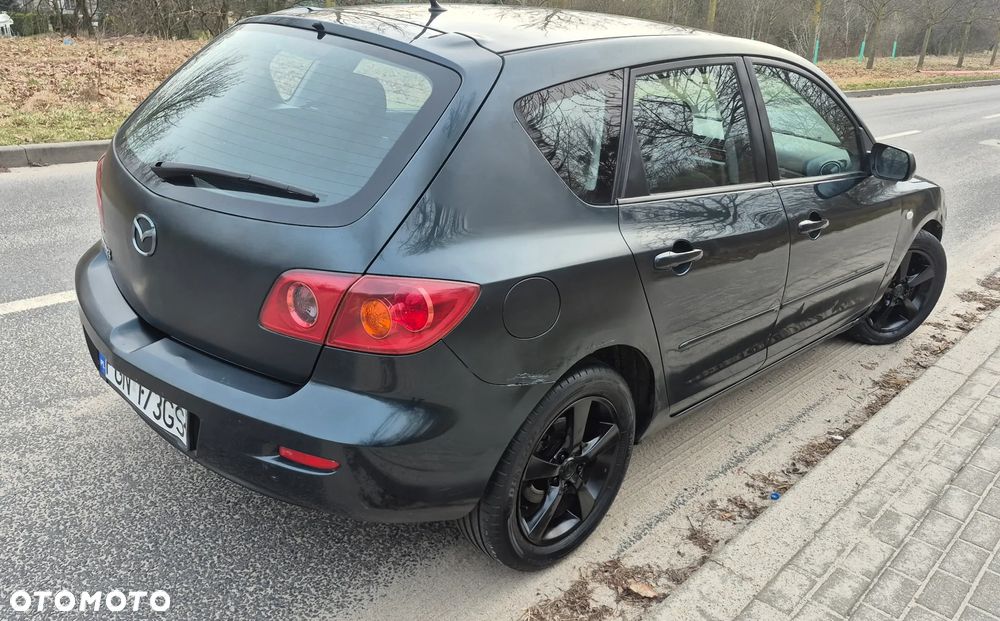 Mazda 3 1.6 Exclusive - 4