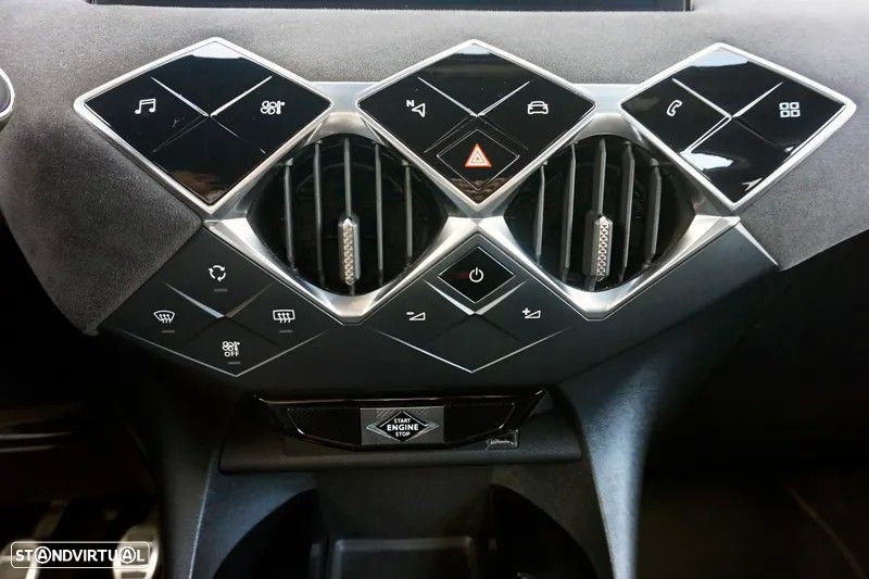 DS DS3 Crossback 1.2 PureTech Performance Line - 19