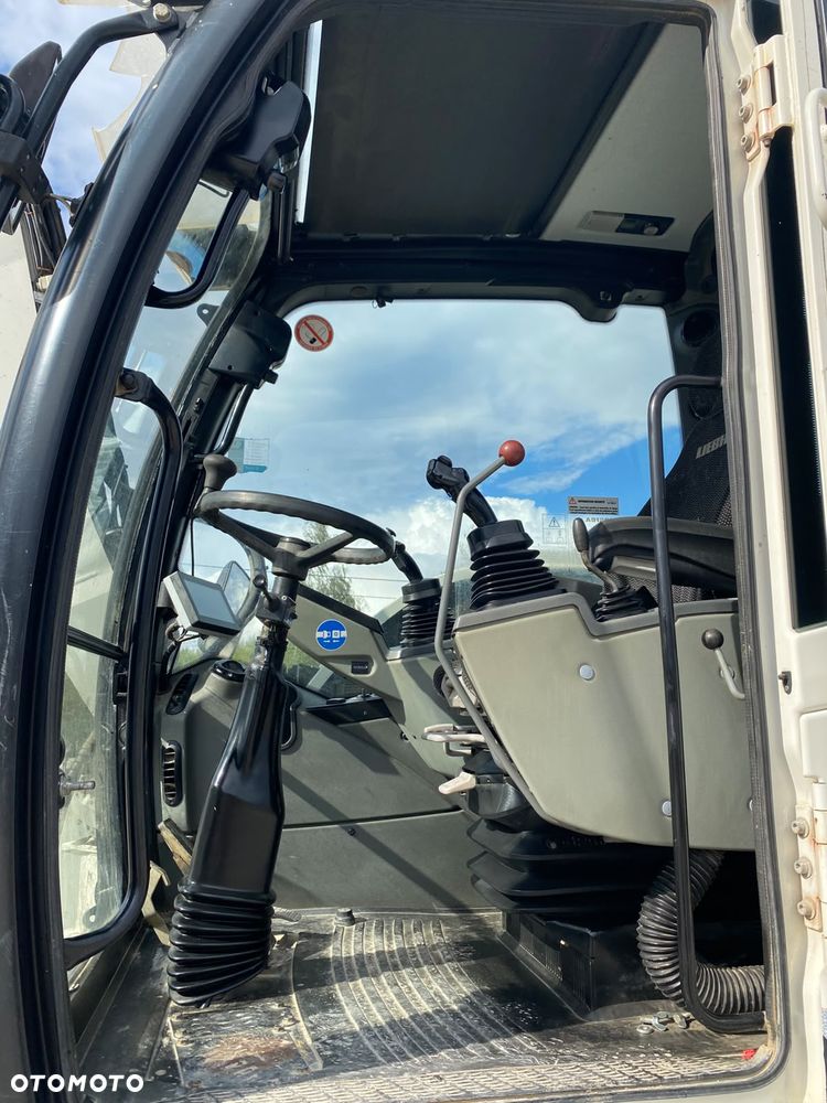 Liebherr A 912 Compact Litronic 2 Łyżki + Widły - 26