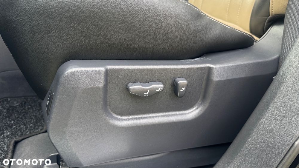 Renault Koleos 2.0 dCi FAP 4x4 Night and Day - 11