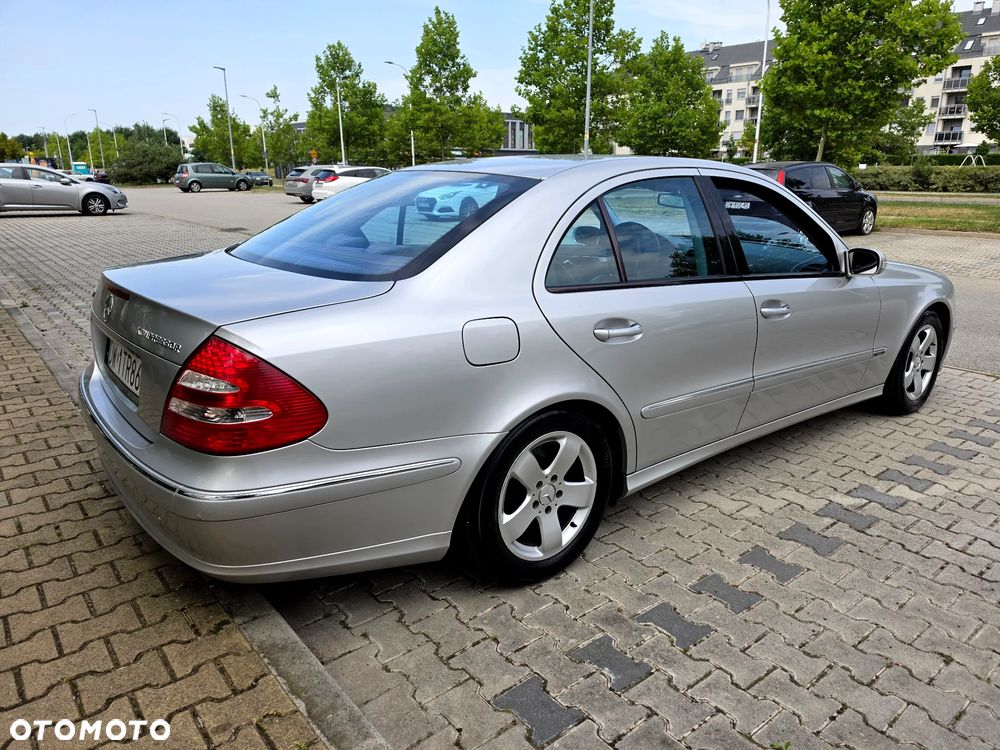 Mercedes-Benz Klasa E 200 Kompressor Avantgarde - 21