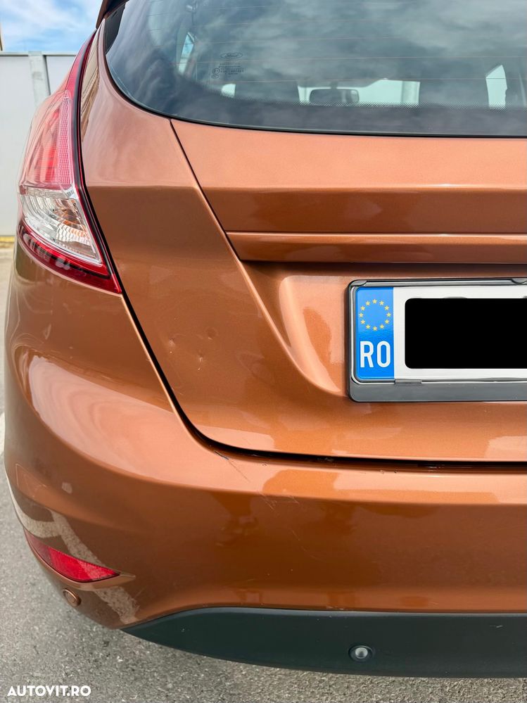 Ford Fiesta 1.25i Ambiente - 20