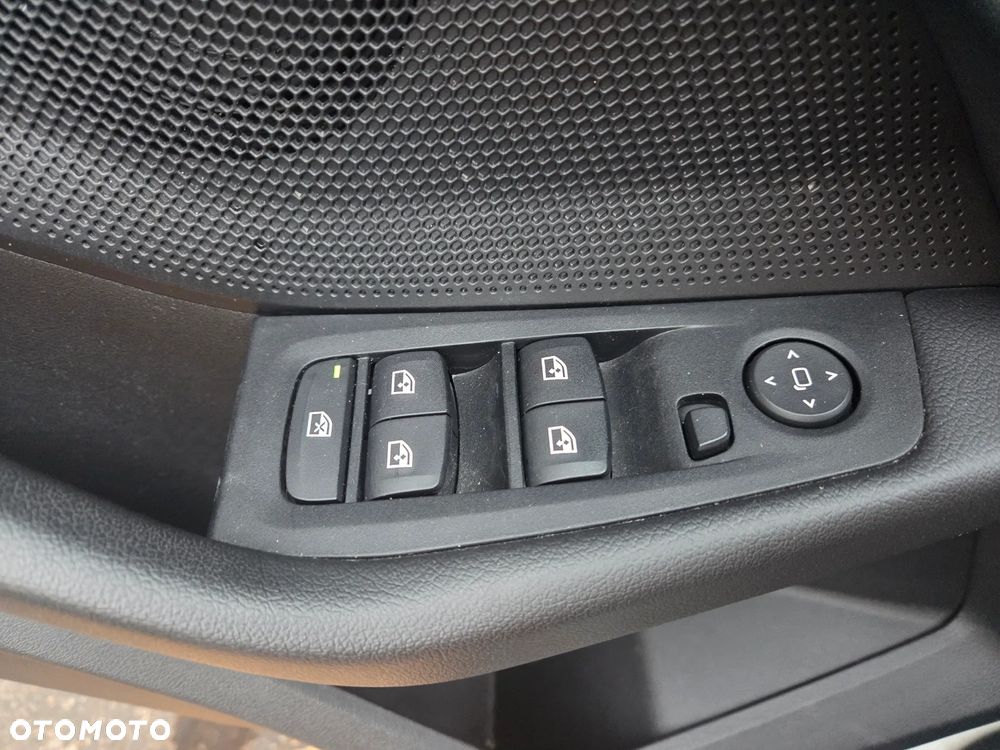 BMW Seria 1 118i Advantage - 15