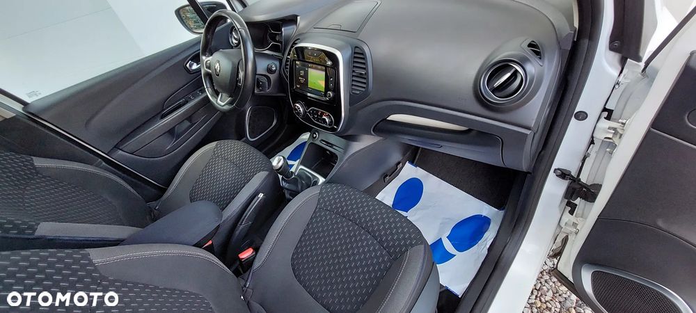 Renault Captur 0.9 Energy TCe Intens EU6 - 29