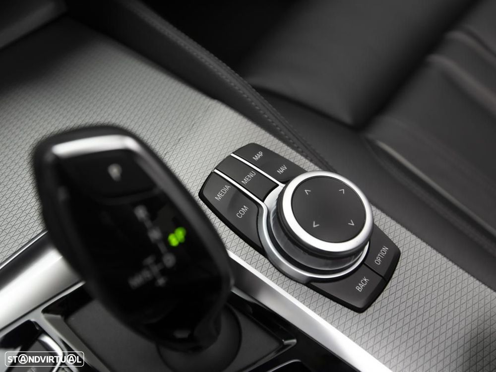 BMW 530 - 25