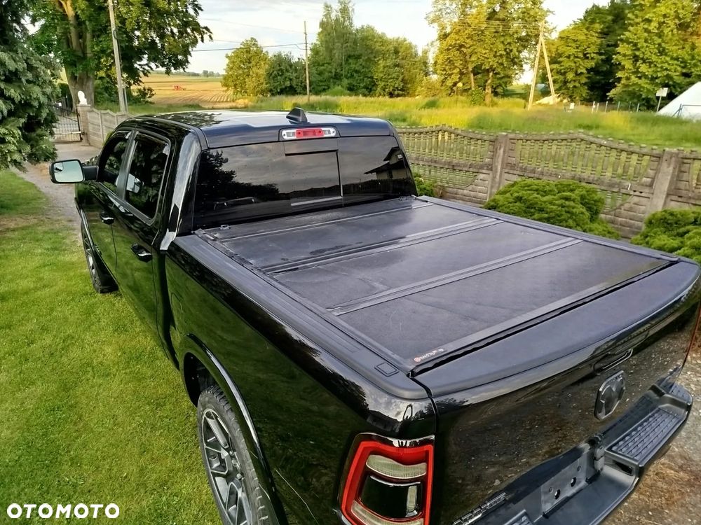 RAM 1500 5.7 Quad Cab Longbed Laramie Black