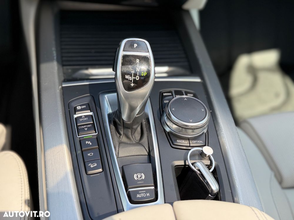 BMW X5 xDrive30d - 11