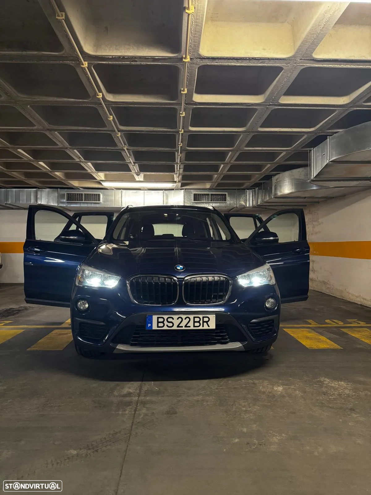 BMW X1 18 d xDrive - 12