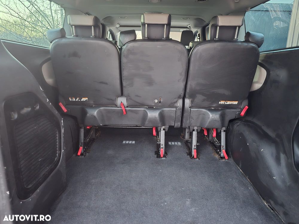 Ford Tourneo Custom 310 L2H1 VA Titanium X - 16