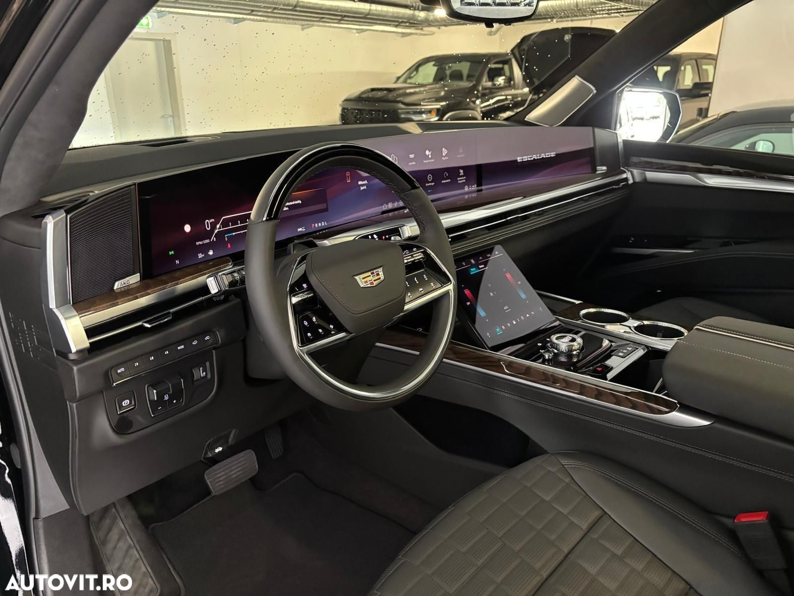 Cadillac Escalade - 6