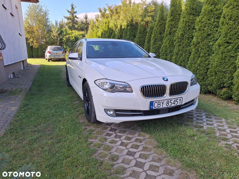 BMW Seria 5 530d Sport-Aut - 3