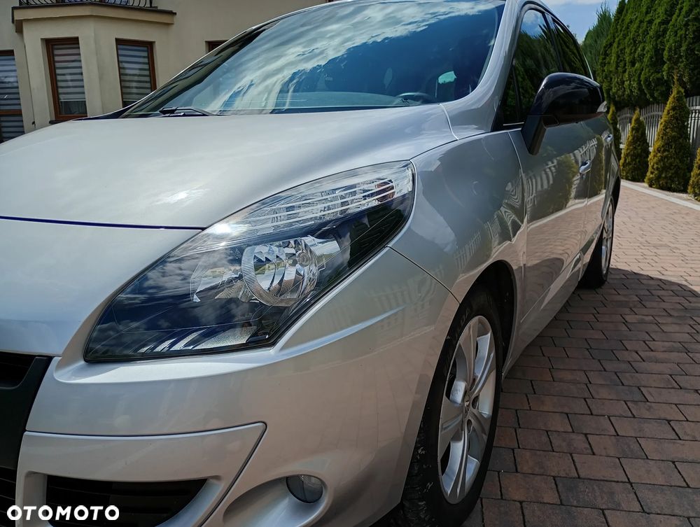 Renault Scenic - 20