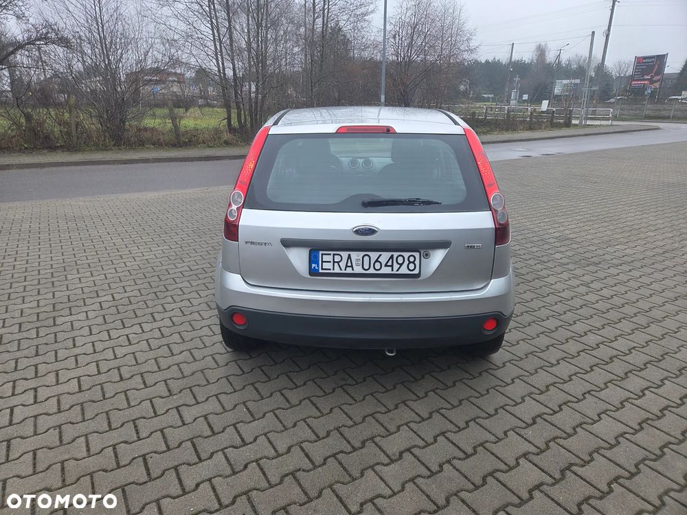 Ford Fiesta 1.4 TDCI - 6