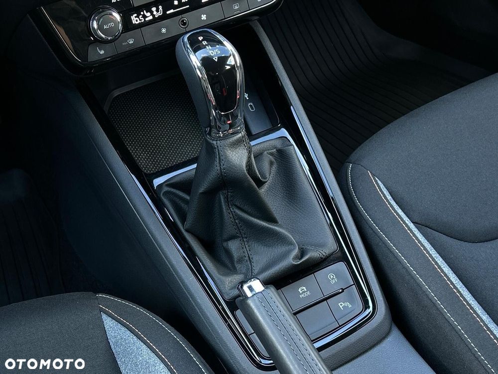 Skoda Kamiq 1.5 TSI Selection DSG - 26