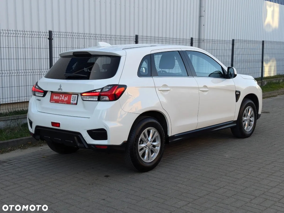 Mitsubishi ASX - 4