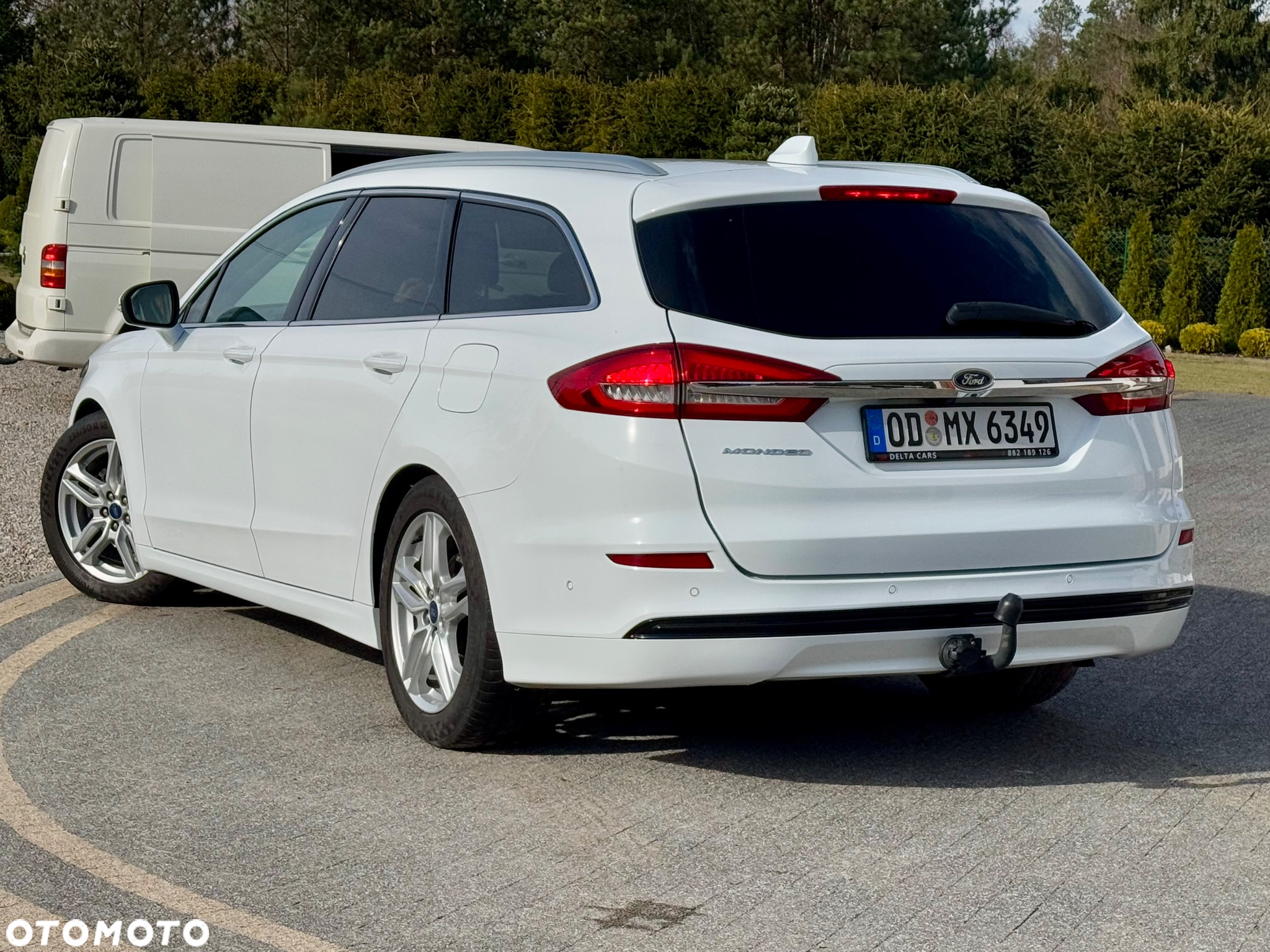 Ford Mondeo 2.0 EcoBlue Titanium - 9