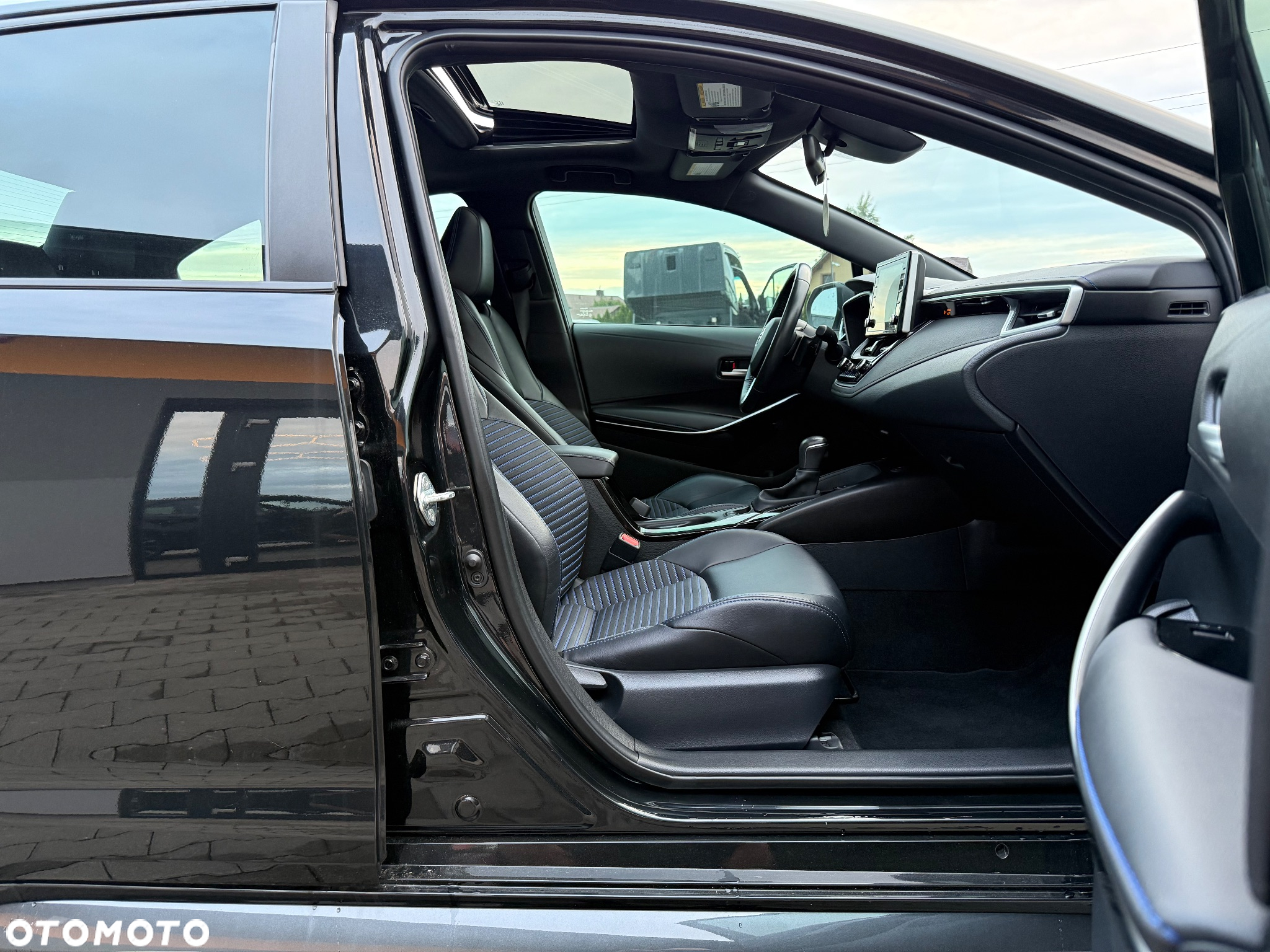 Toyota Corolla 1.6 Valvematic Multidrive S Excecutive - 27
