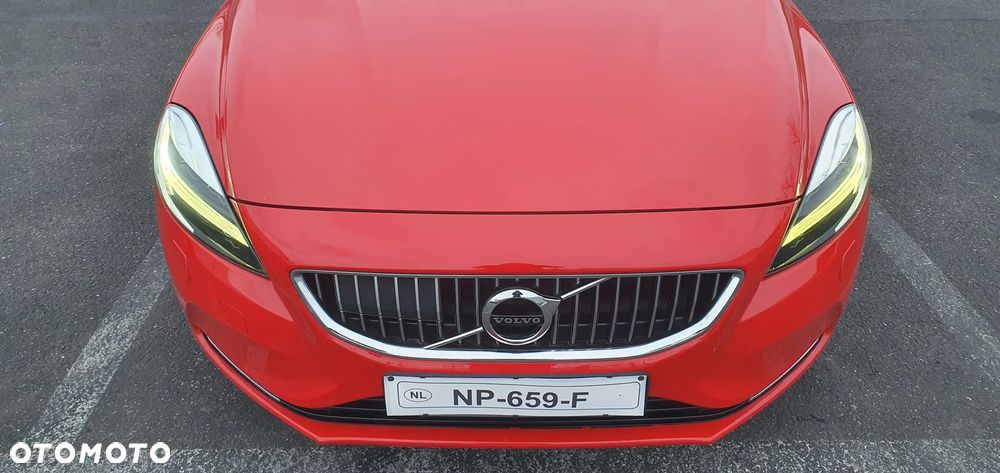 Volvo V40 D2 Inscription - 6