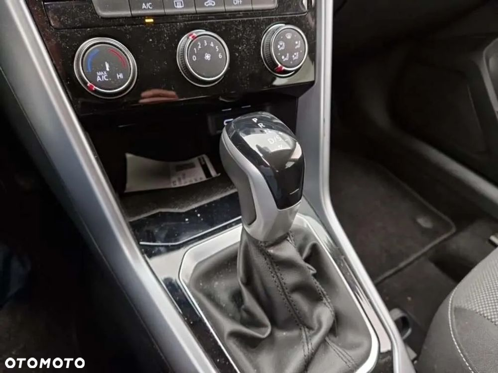 Volkswagen T-Roc 1.5 TSI Life DSG - 10