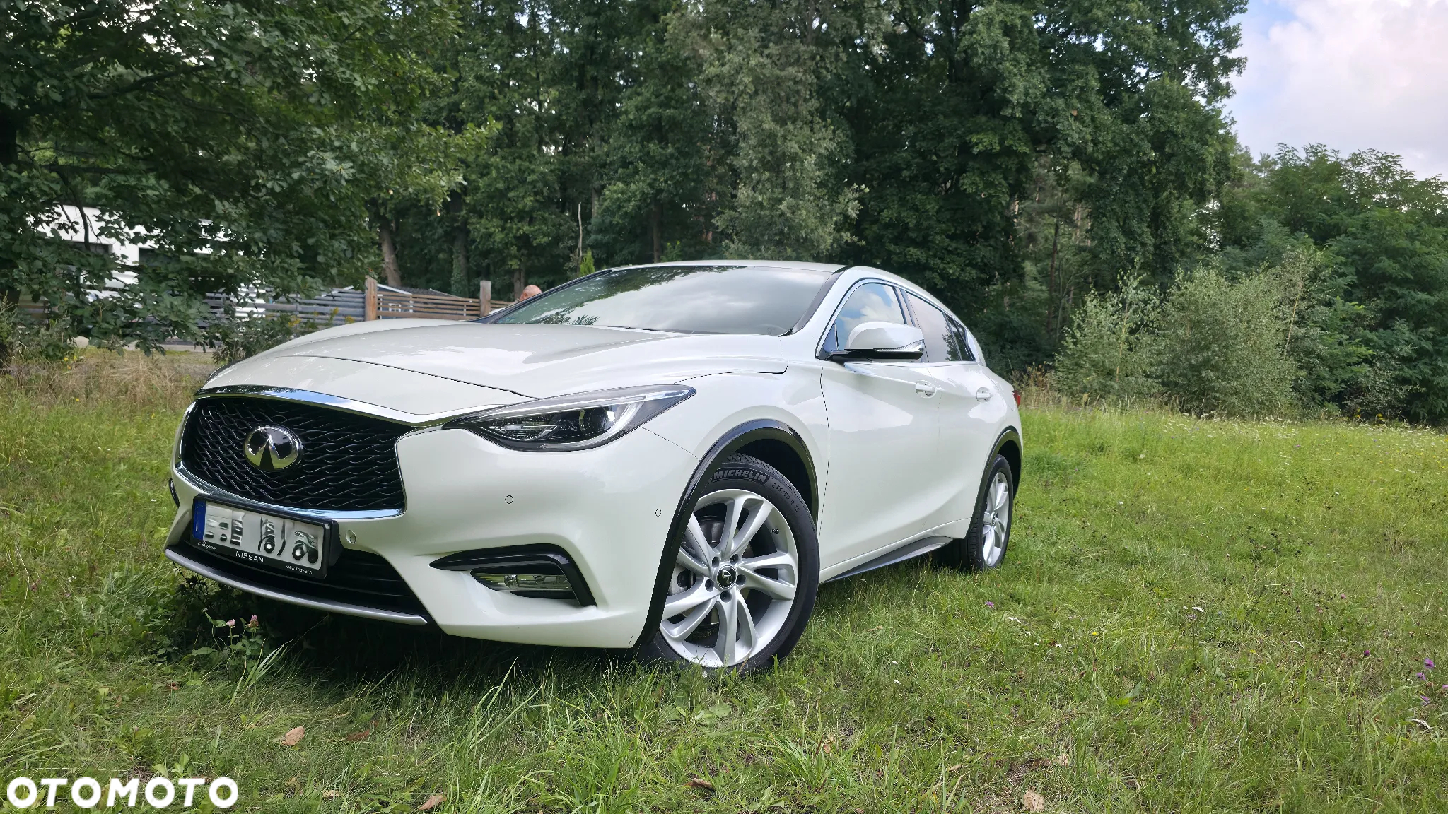 Infiniti Q30 1.6t Luxe 7DCT - 2