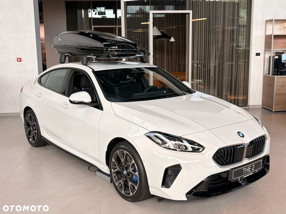 BMW Seria 2 220i mHEV - 3
