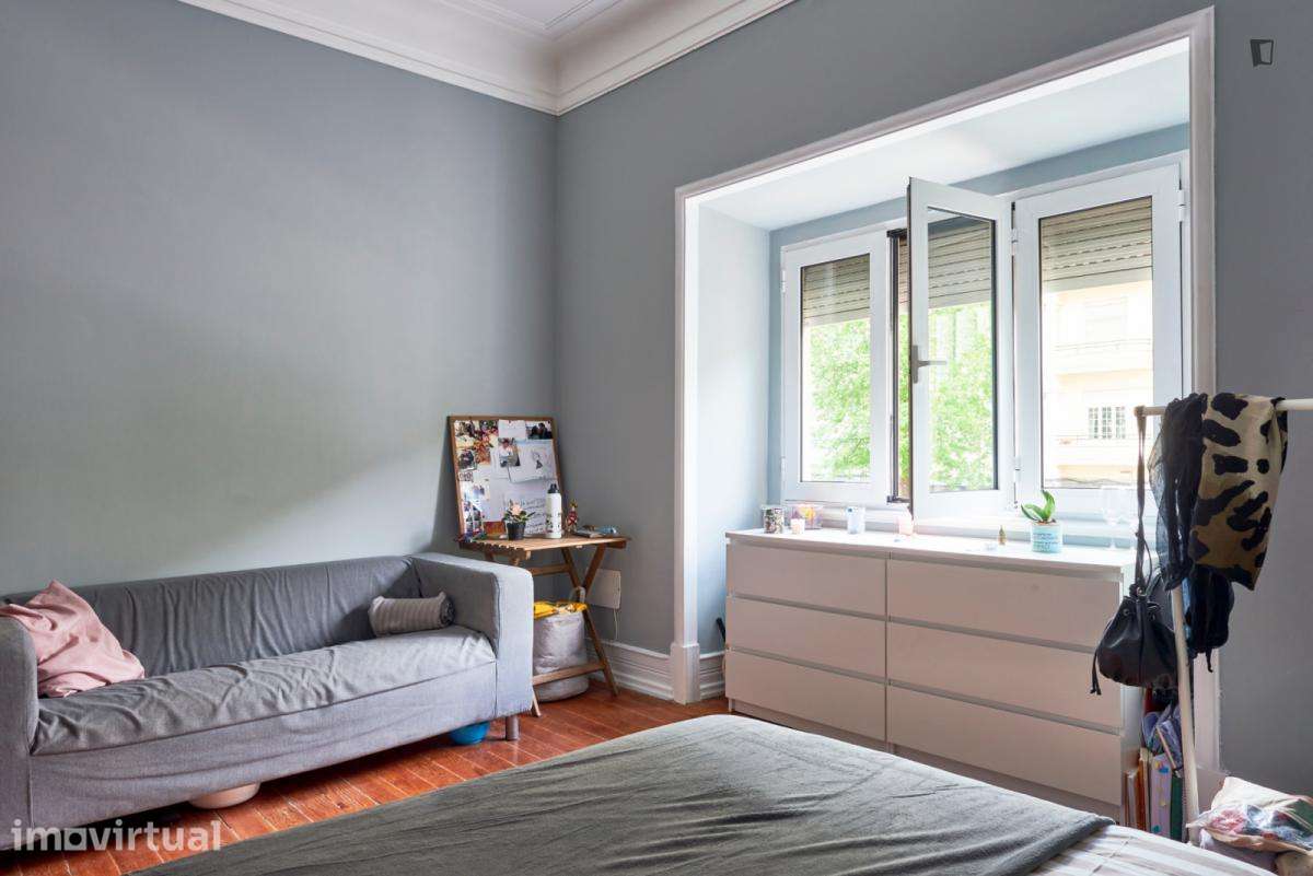 Quarto - localizado em Entrecampos Lisbon - Grande imagem: 5/38