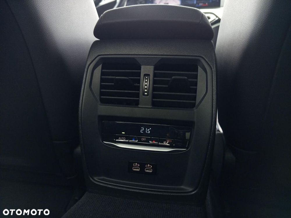 BMW Seria 3 - 21