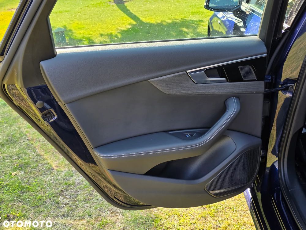 Audi A4 Limousine 45 TFSI quattro S tronic S line - 33