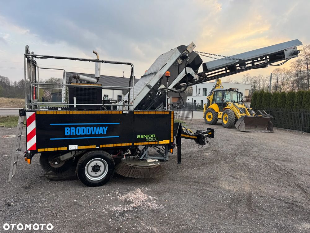 Aebi Schmidt BRODDWAY SENIOR 2000 / JAK NOWA BEZ ADBLU I DPF - 7