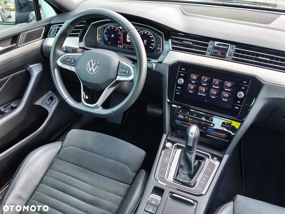 Volkswagen Passat 1.5 TSI EVO Elegance DSG - 21