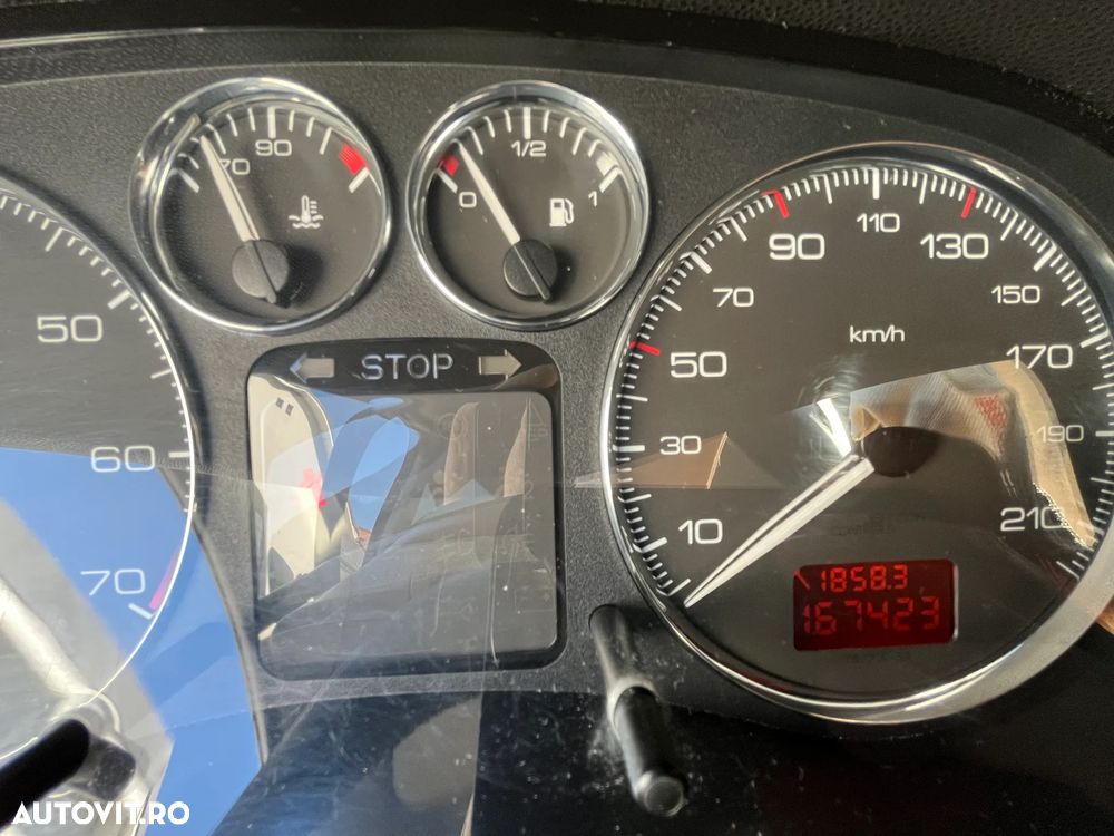 Peugeot 307 1.6 XT - 15