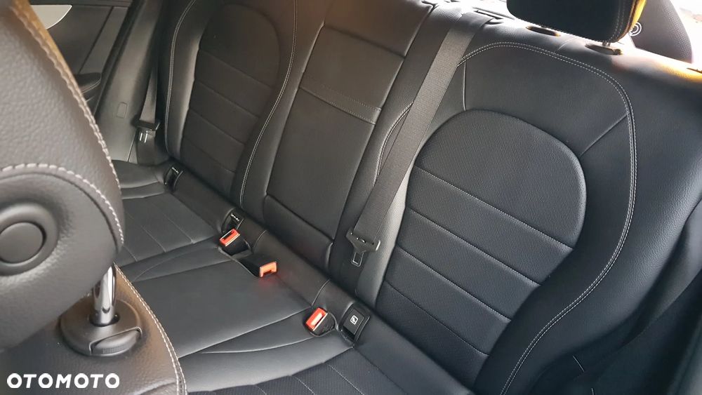 Mercedes-Benz GLC 200 d 4Matic 9G-TRONIC - 18