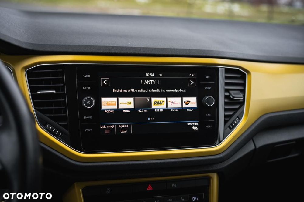 Volkswagen T-Roc - 19