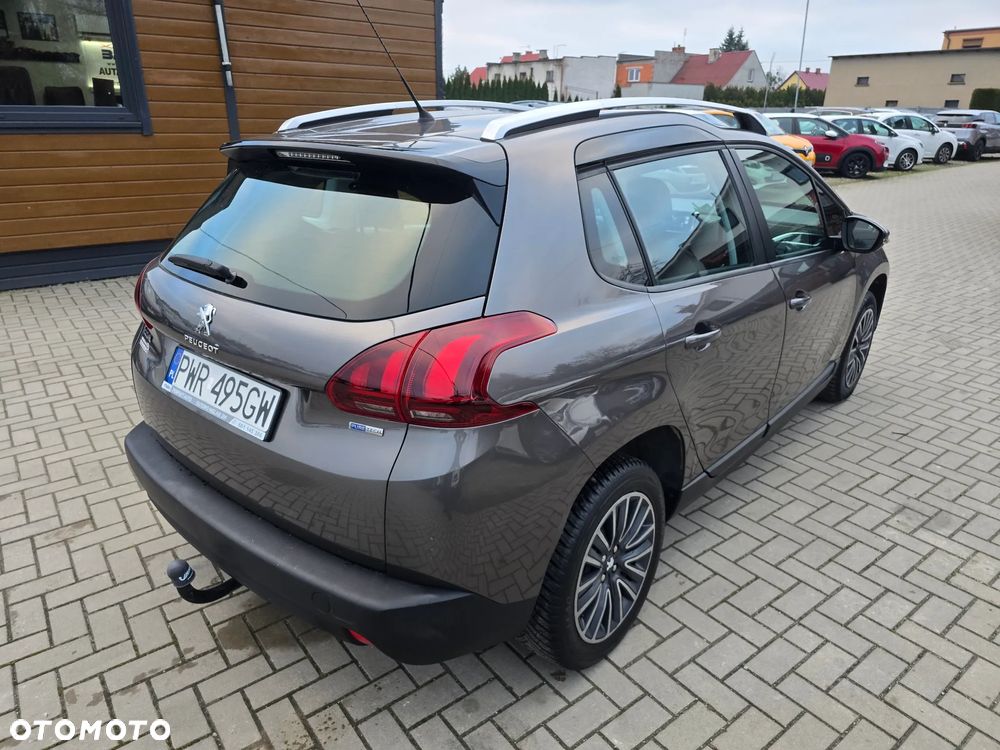 Peugeot 2008 - 4