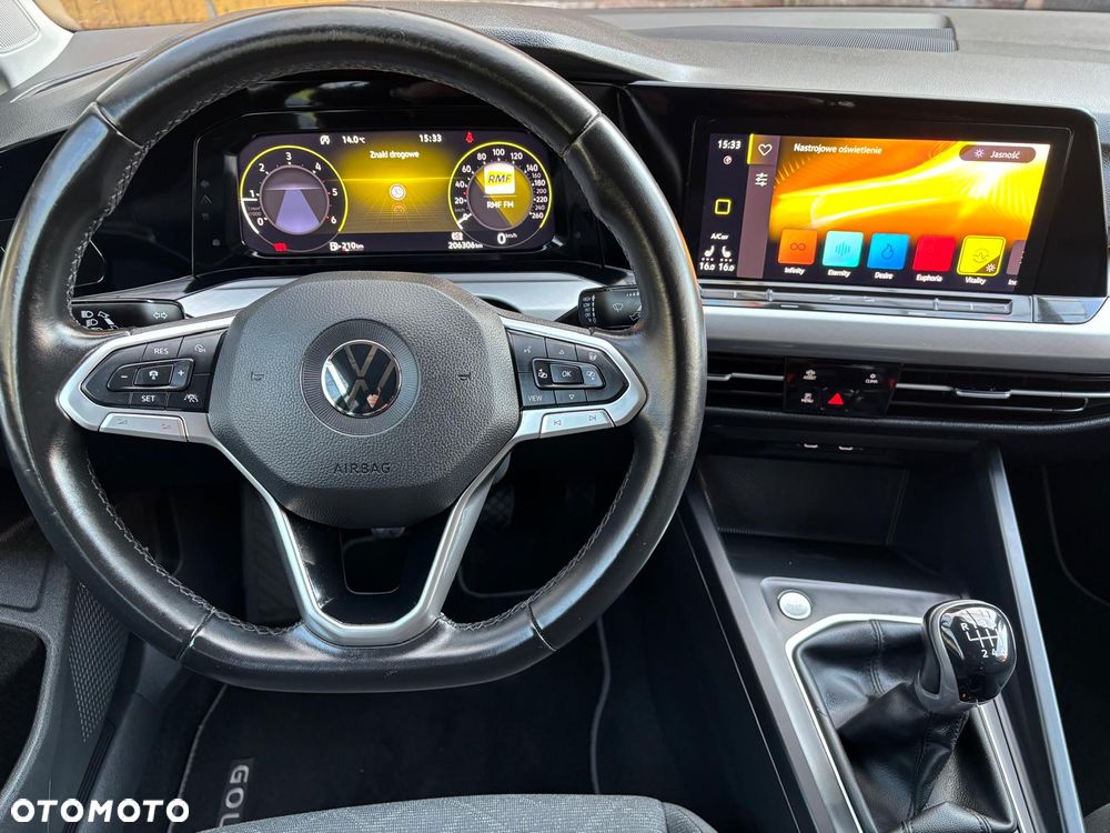 Volkswagen Golf 2.0 TDI SCR Life - 35