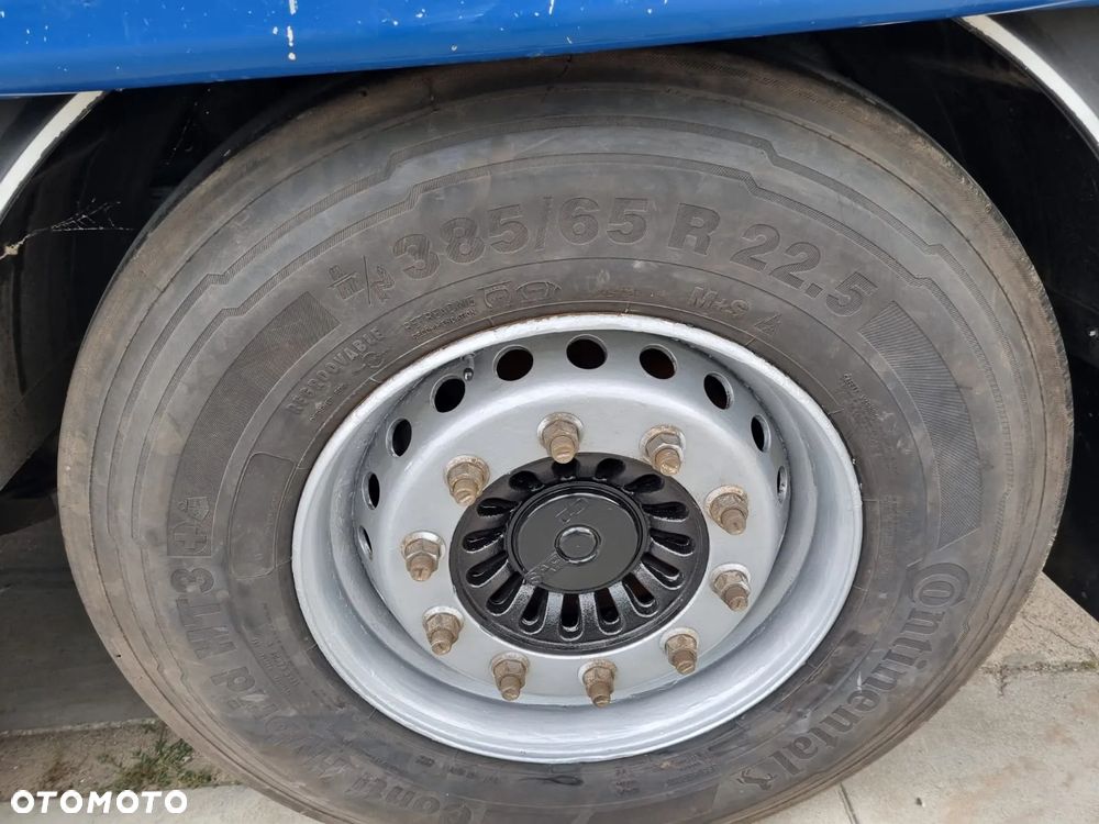 Stas Ruchoma podłoga 92m3 Podłoga 10 mm 2018 rok - 9